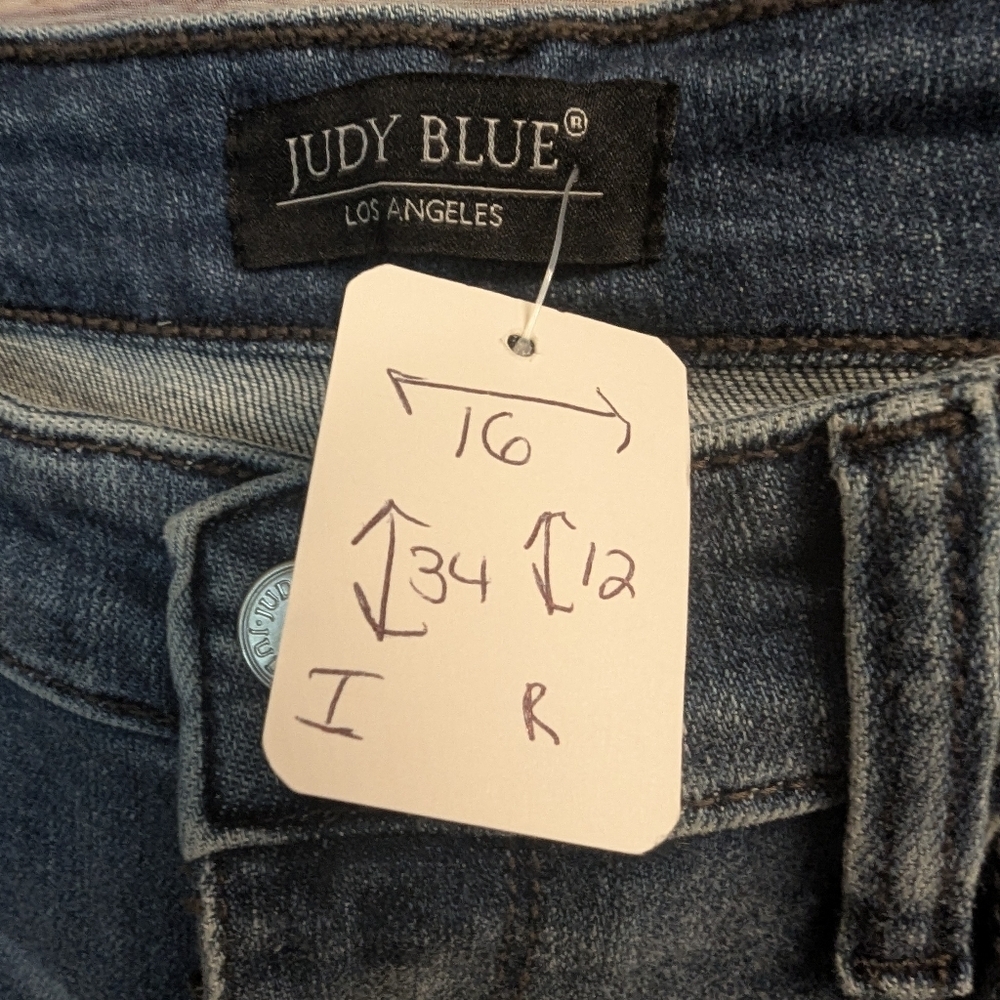 Judy Blue Distressed Skinny Jeans Sz 13. - Picture 3 of 5